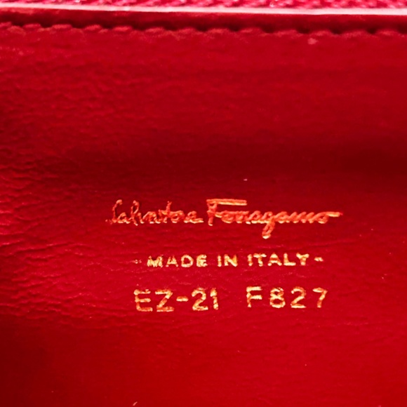 SATCHEL, SALVATORE FERRAGAMO MARA MINI CALFSKIN LEATHER,  TWO HANDLES & ONE - Picture 16 of 16